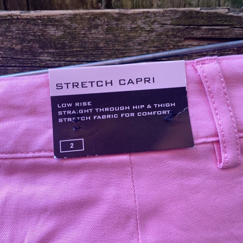 Steve and Barry’s pink capris sz. 2 NWT - Picture 4 of 4